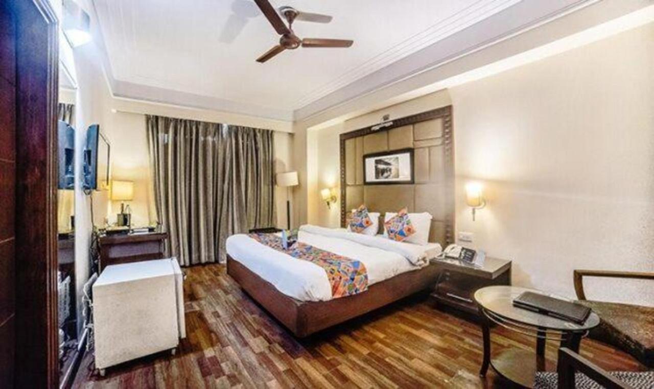 FabHotel BMK Grand Neu-Delhi Exterior foto